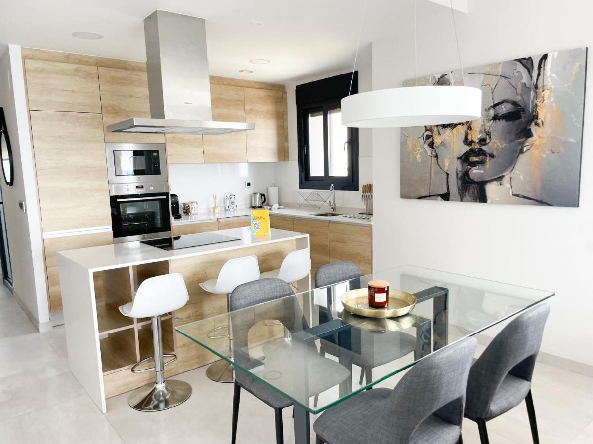 Sunset Waves 3 By United Renters Apartamento Benidorm Exterior foto