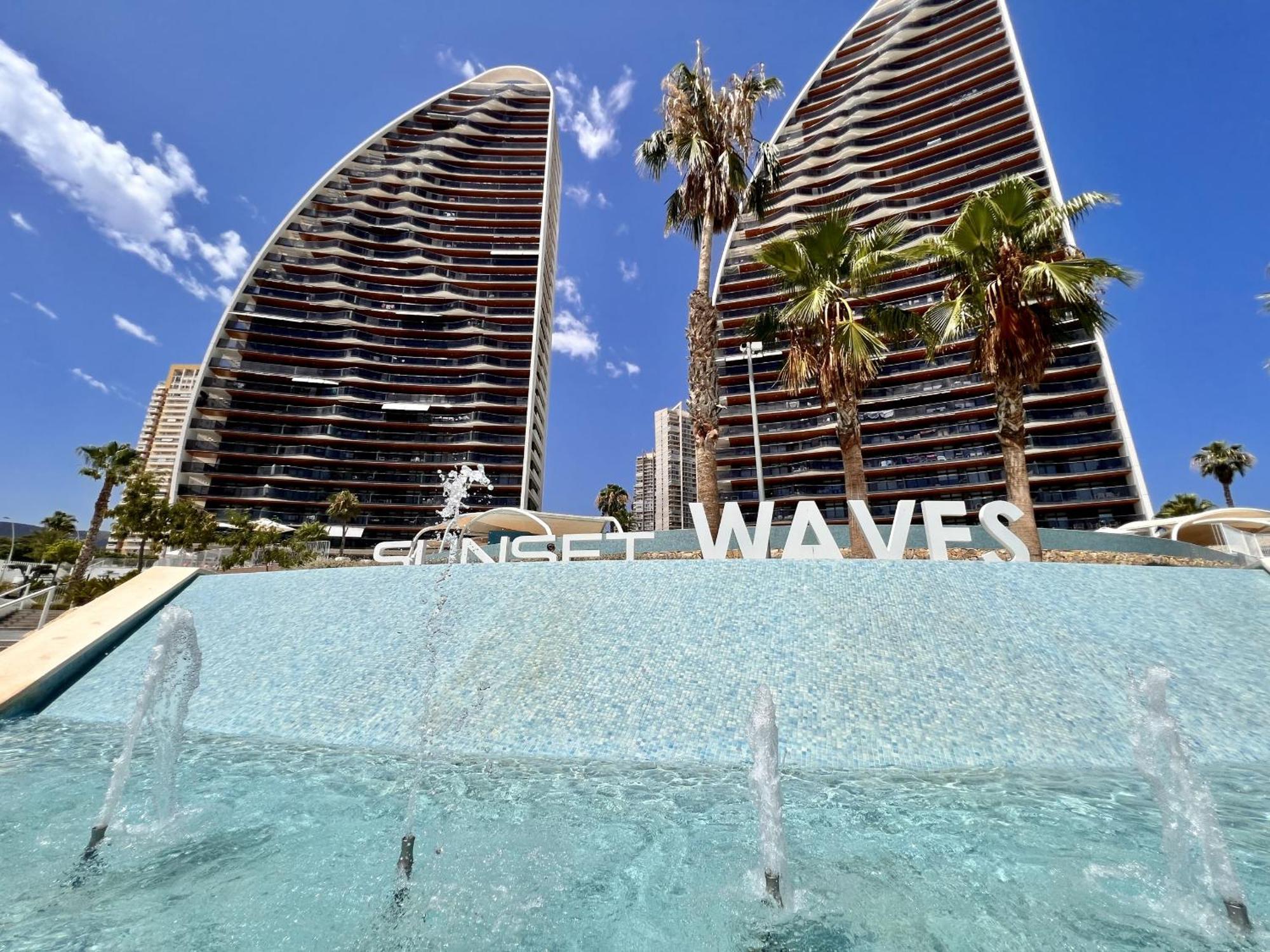 Sunset Waves 3 By United Renters Apartamento Benidorm Exterior foto